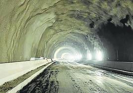 Estado actual de las obras en uno de los dos túneles de Faneque.