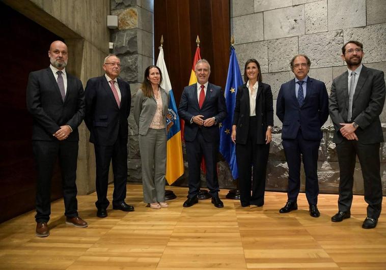 Philip Morris refuerza al sector tabaquero de Canarias tras traer parte de la producción de Polonia