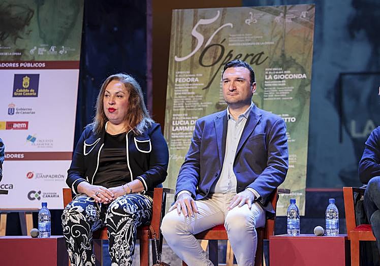 María José Siri y Francesco Pio Galasso, este miércoles, durante la rueda de prensa.