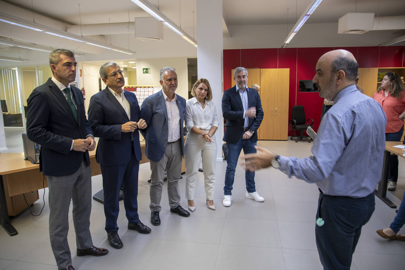 Los cinco candidatos fueron coordinados para cumplir con las apretadas agendas de cada uno.