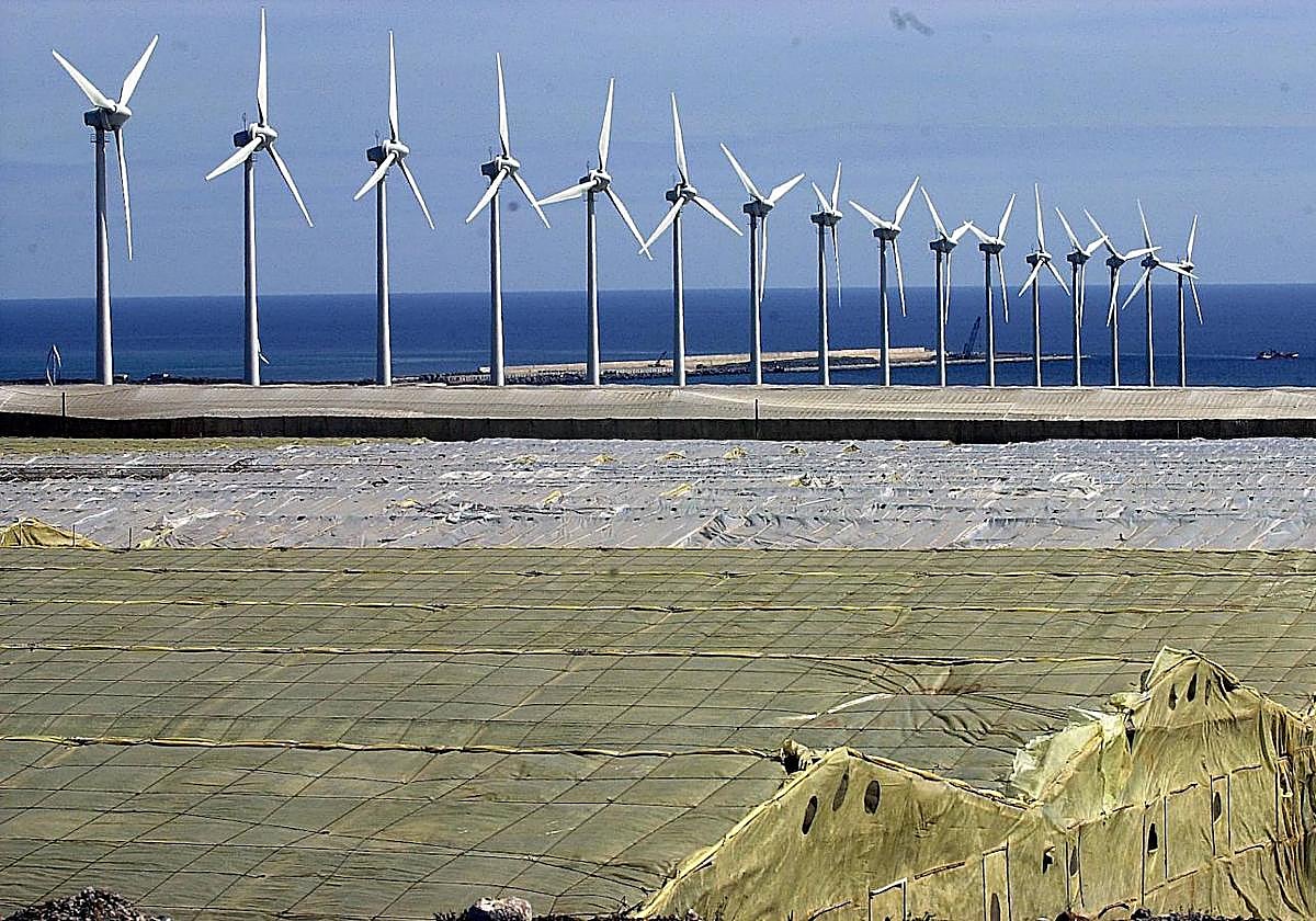 Aerogeneradores en Vecindario.