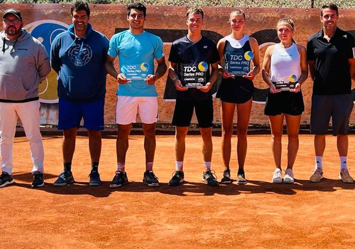Laura Mair y Vilius Gaubas reinan en El Cortijo tras apuntarse sus finales