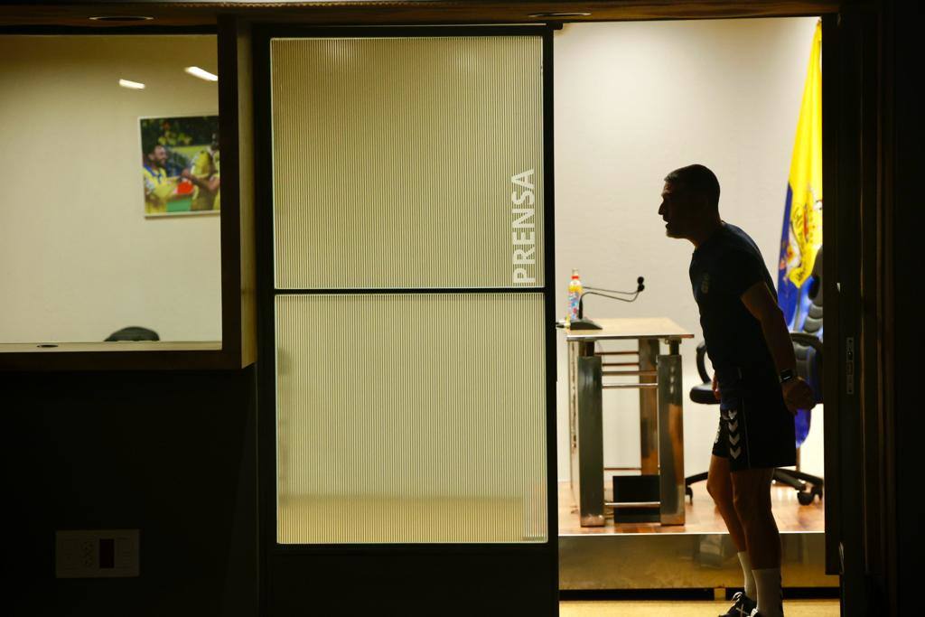 Pimienta, en sala de prensa.