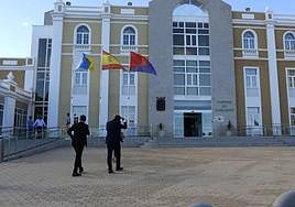 Una vía segura a los de siempre