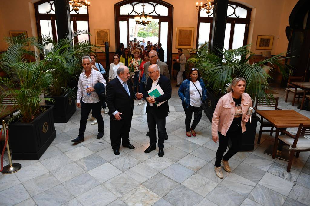 Antonio Morales presenta su sexto libro: &#039;En la senda de la ecoísla&#039;