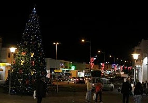 Adornos navideños en Playa Blanca.