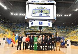 Foto de familia de la presentación del Rally Islas Canarias.