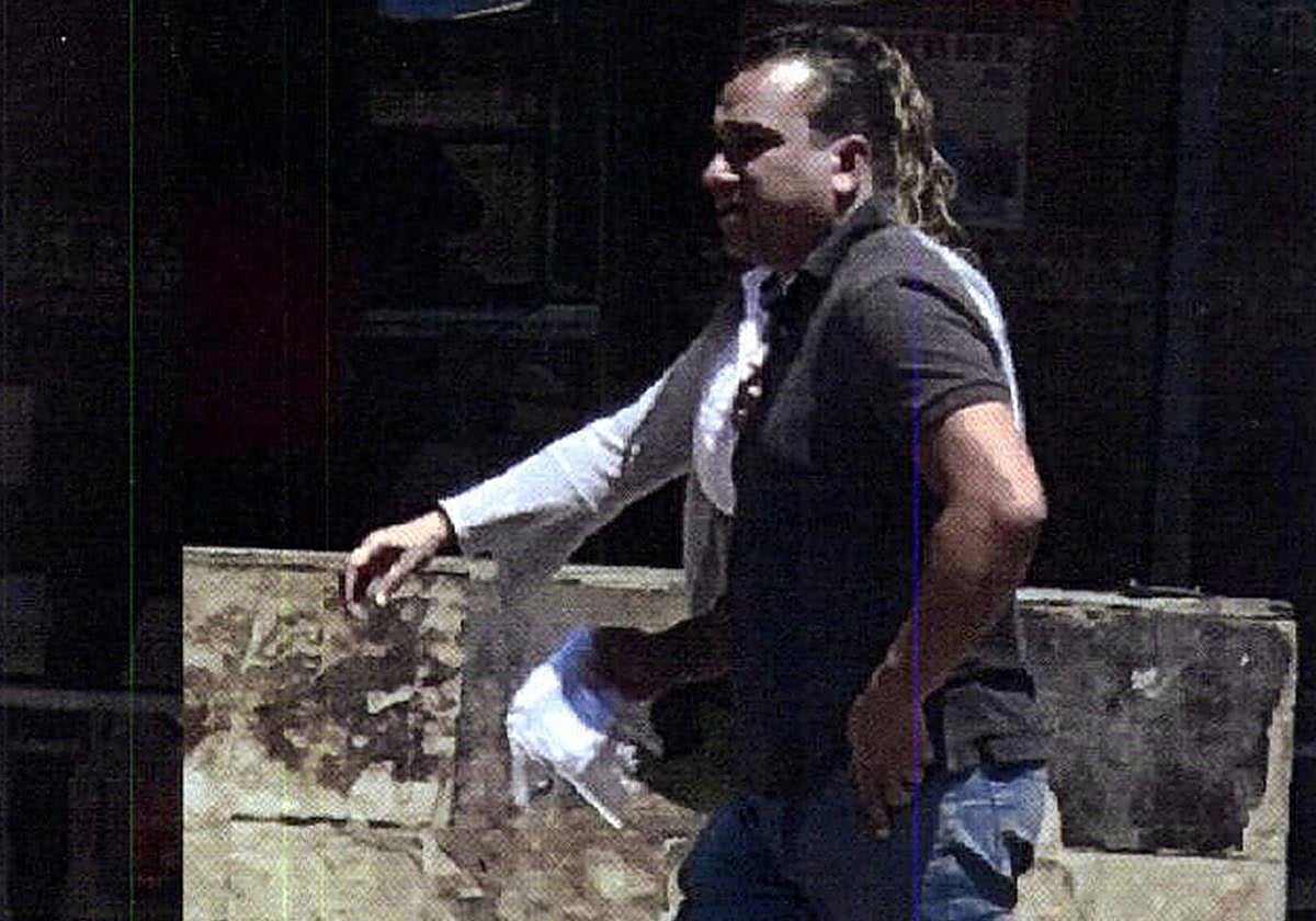 En la imagen, el agente Fermín antes de ser detenido.