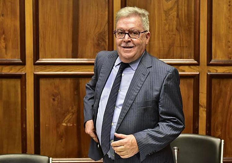 José Miguel Bravo de Laguna ha sido consejero del Cabildo en los últimos tres mandatos.