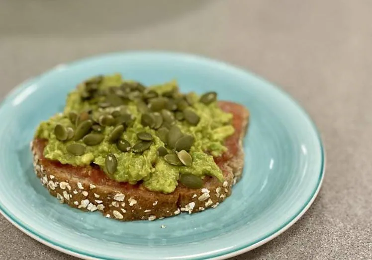 Tostas S Per Sencillas E Irresistibles Con Aguacate Canarias