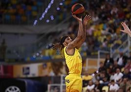 Albicy, en plena acción.