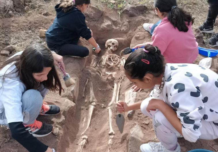 Inmersión para niños en la arqueología en La Fortaleza