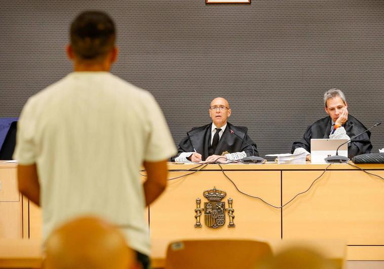 Se juzga desde este martes en la Audiencia de Las Palmas a 23 personas acusadas por una causa por tráfico de drogas.