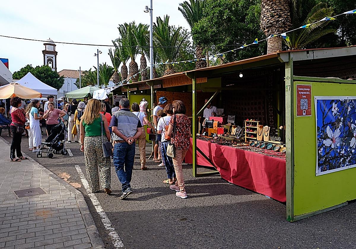 En 2022, la muestra se mudó desde el recinto ferial a la plaza de la iglesia y las calles aledañas.