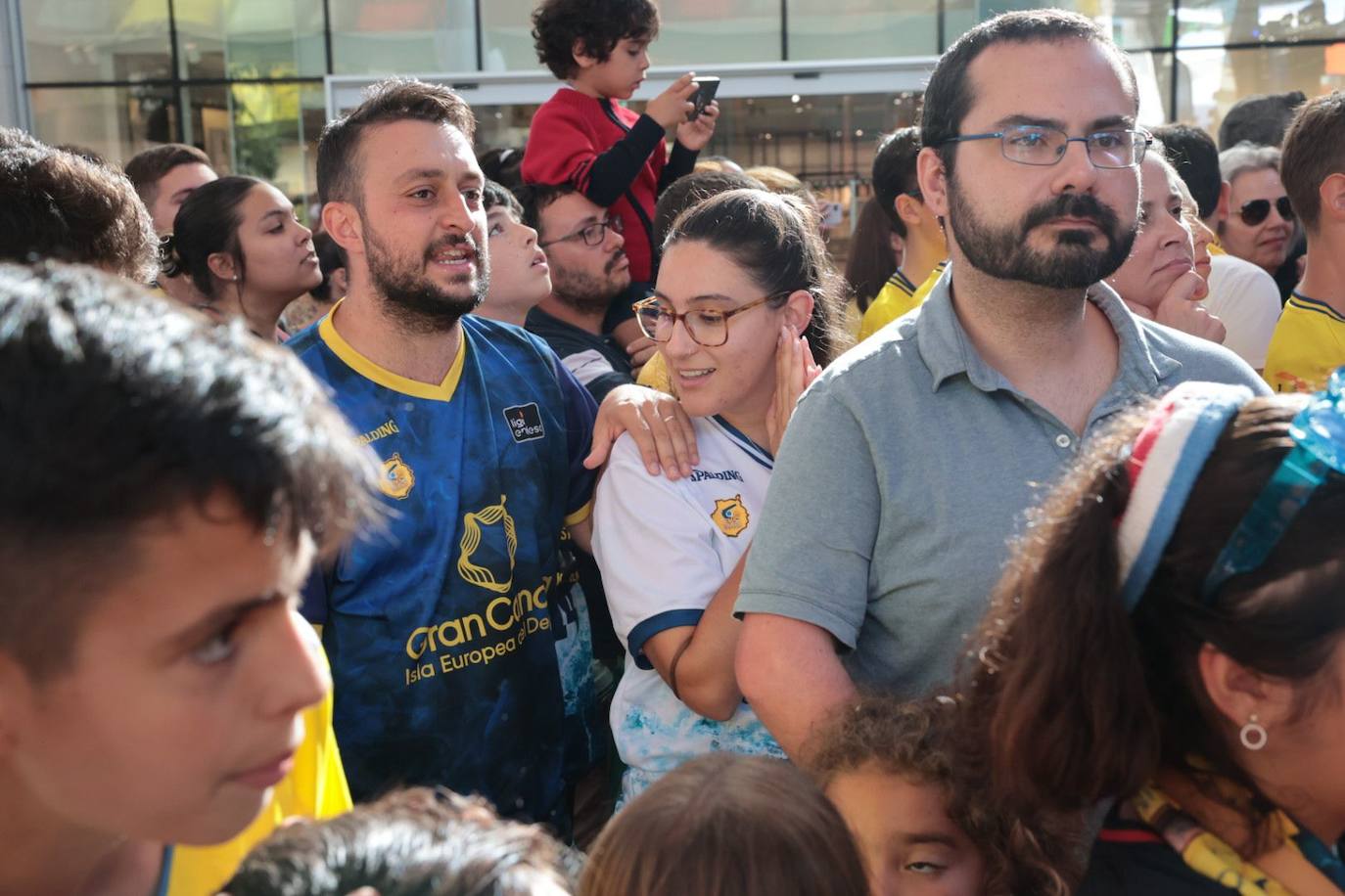 La afición agasaja al Granca