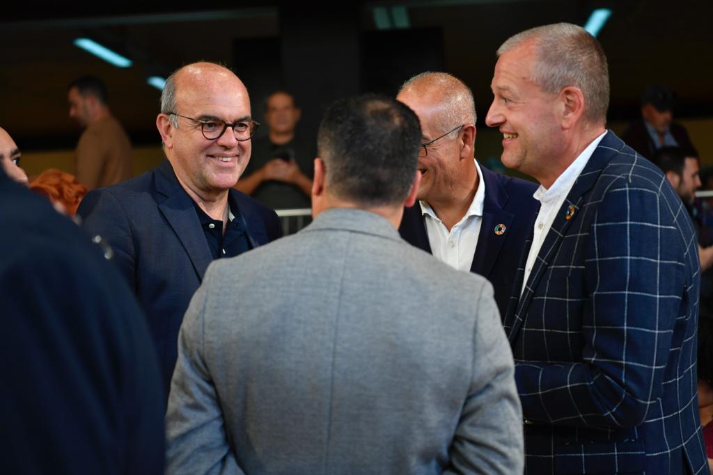 La intervención de Pedro Sánchez en el Alfredo Kraus, en imágenes