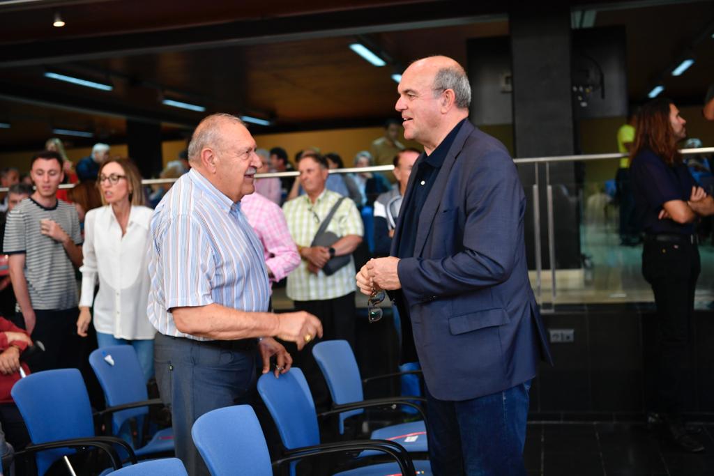 La intervención de Pedro Sánchez en el Alfredo Kraus, en imágenes