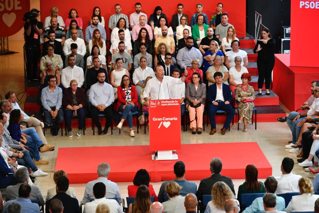 La intervención de Pedro Sánchez en el Alfredo Kraus, en imágenes