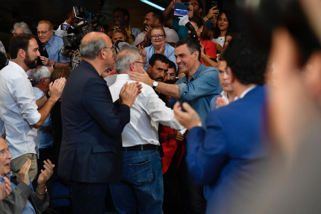 La intervención de Pedro Sánchez en el Alfredo Kraus, en imágenes