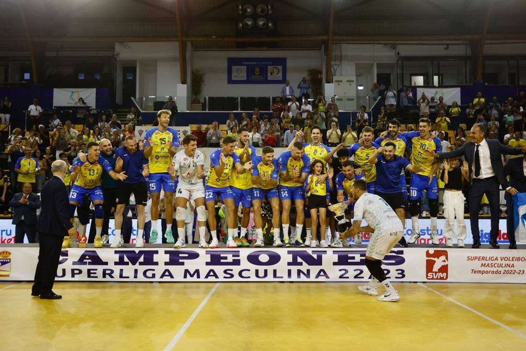 El Guaguas celebra su 7º Liga