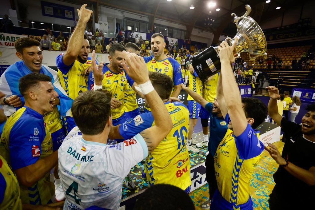 El Guaguas celebra su 7º Liga