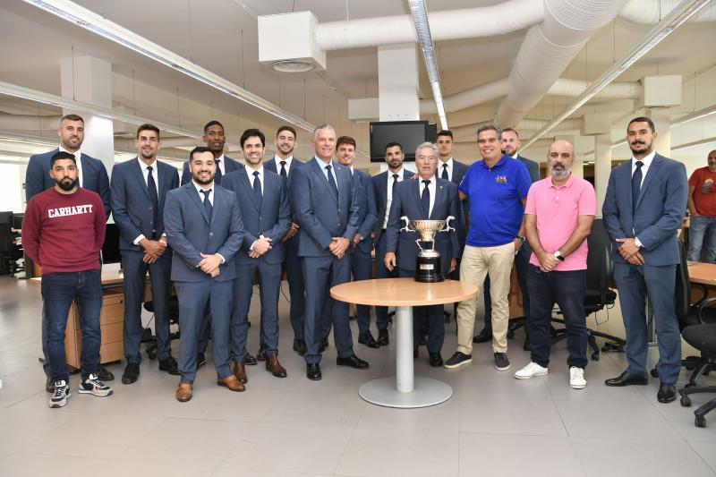 La visita del Guaguas a CANARIAS7, en imágenes