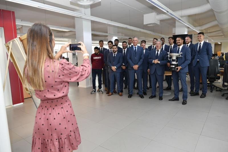 La visita del Guaguas a CANARIAS7, en imágenes