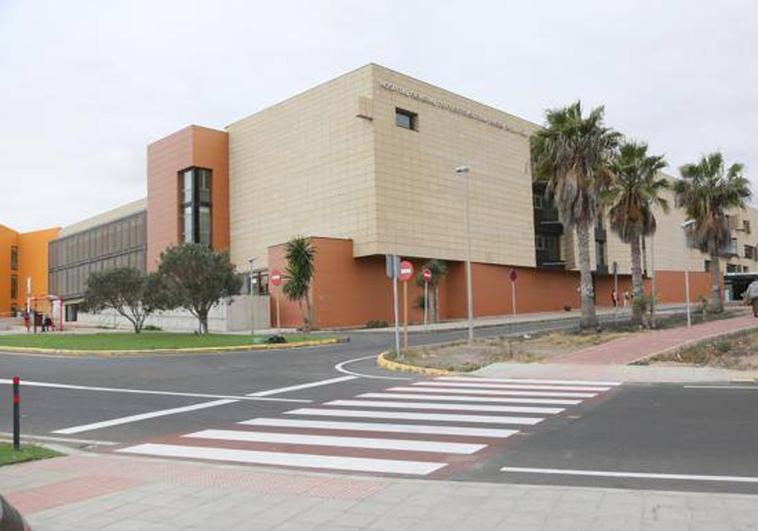 La autopsia de la bebé que ingirió cocaína revela indicios de muerte violenta