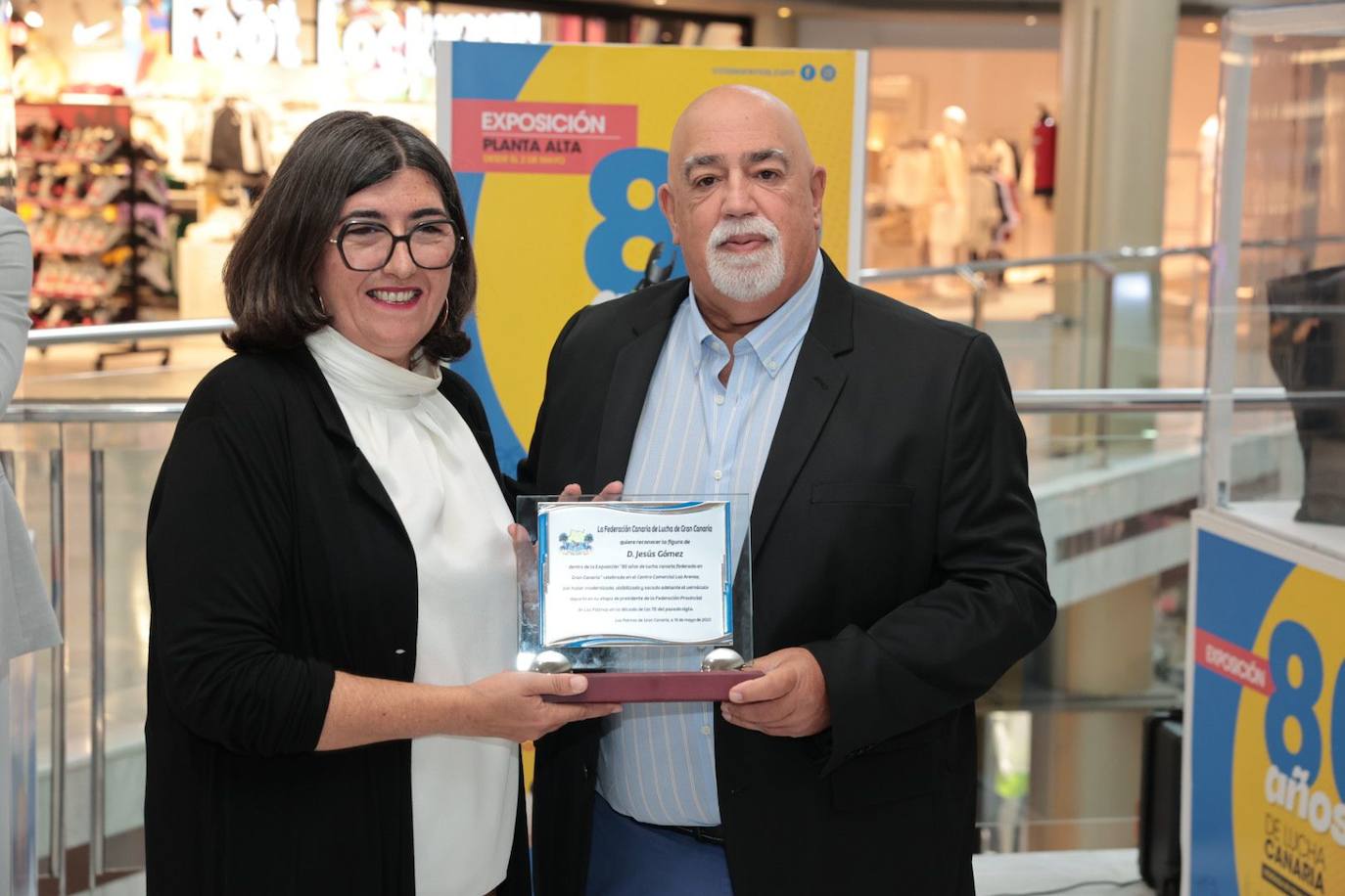 La lucha canaria rinde homenaje a Jesús Gómez, Antonio Ayala y Juan Cubas