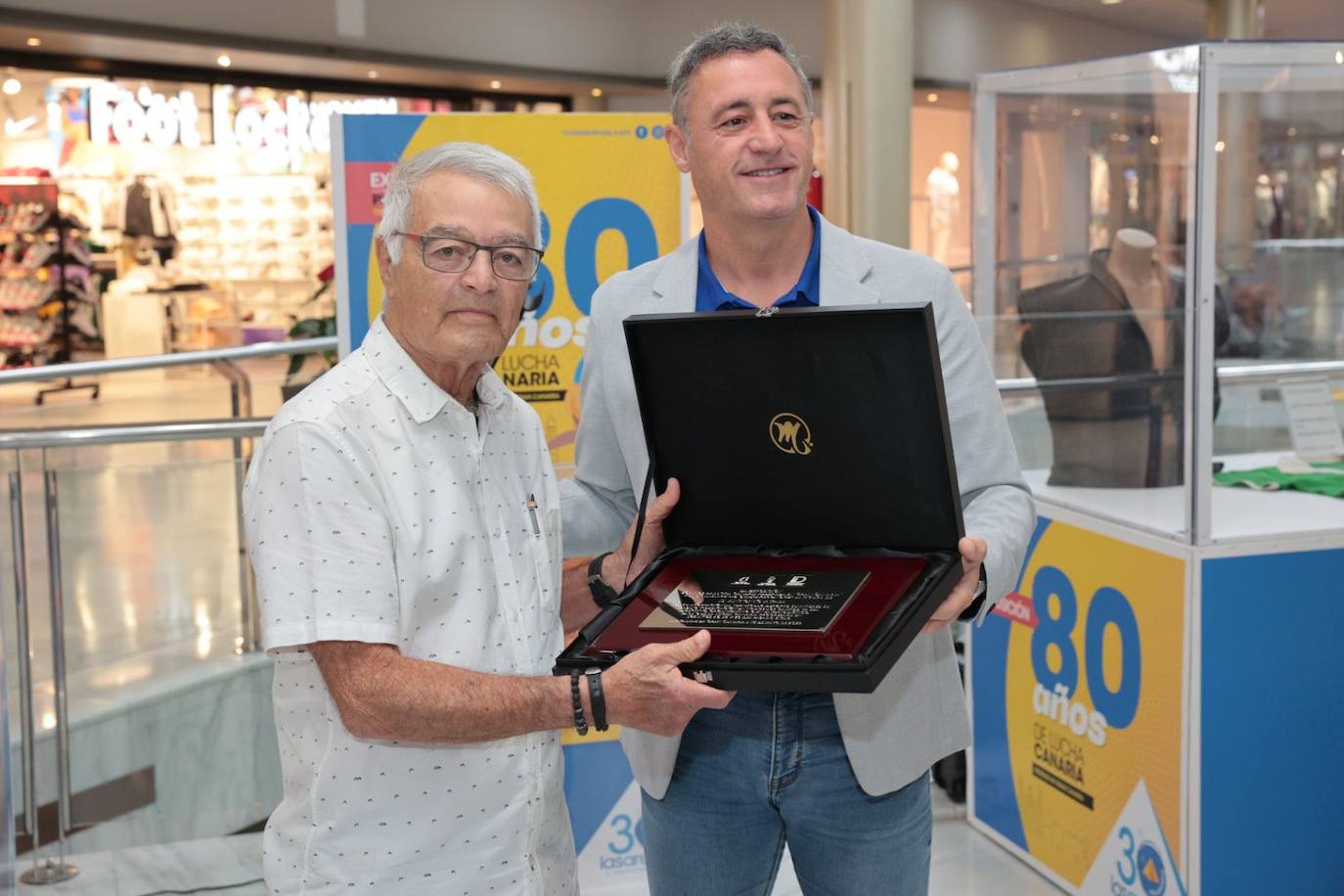 La lucha canaria rinde homenaje a Jesús Gómez, Antonio Ayala y Juan Cubas