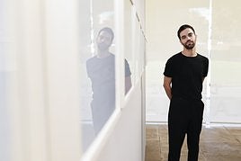 Salvador Jiménez Donaire fue el artista residente en 2022 y expuso 'La lentitud de las piedras'.