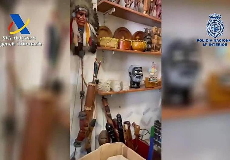 Imagen de los establecimientos donde se vendían las especiales protegidas para hacer santería.