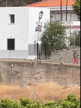 Imagen de un momento del vídeo.