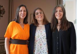 De izquierda a derecha, Cira Rodríguez, Laura Medina y Ana G. Sanabria.