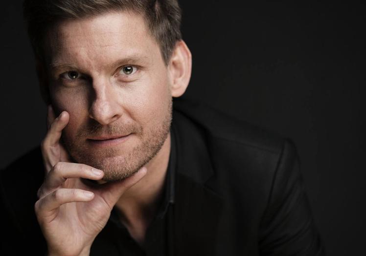Kristian Bezuidenhout.