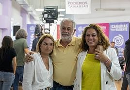 De izquierda a derecha, Noemí Santana, Antonio Pérez y Gemma Martínez