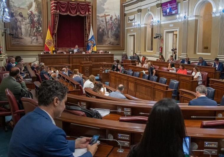 ¿Cómo sería el Parlamento autonómico si Canarias votara en una sola circunscripción?