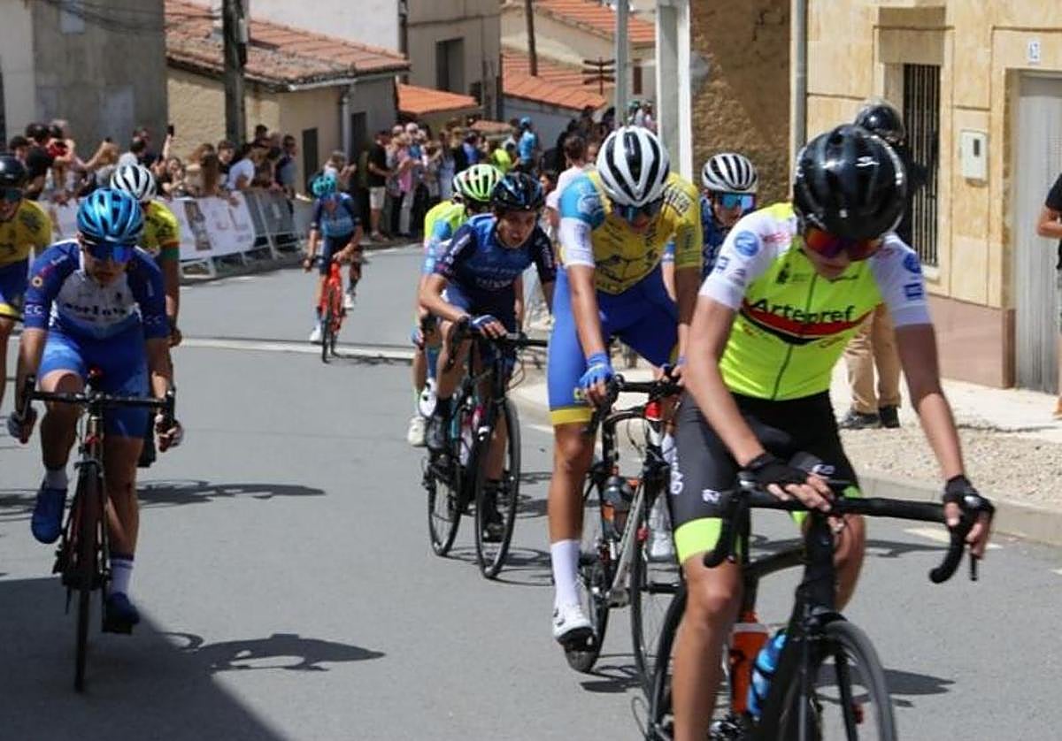 El Gran Canaria Bike Team queda noveno por equipos en la segunda etapa.