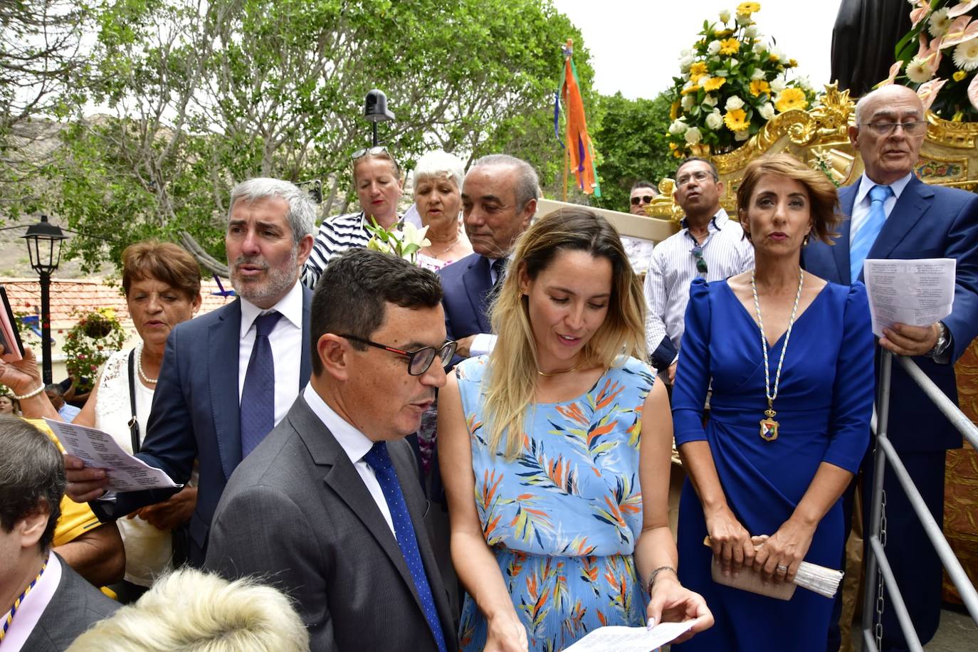 Más políticos que santos en la procesión de San Antonio el Chico en Mogán