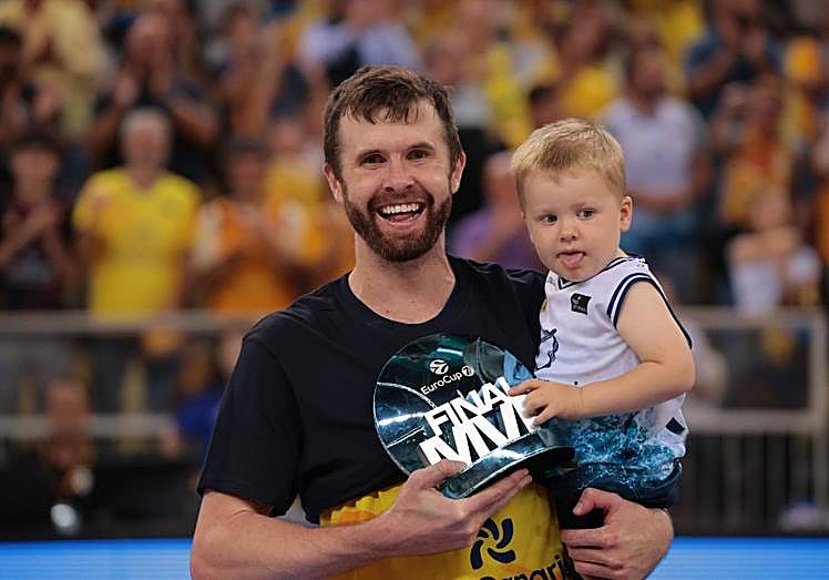 John Shunra, MVP de la final de la EuroCup.