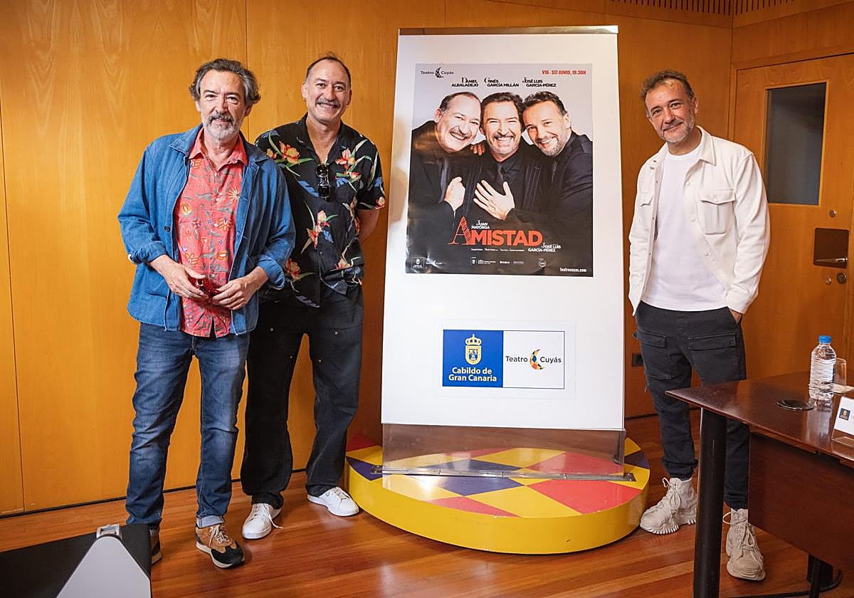 De izquierda a derecha, Ginés García Millán, Daniel Albaladejo y José Luis Pérez-García.