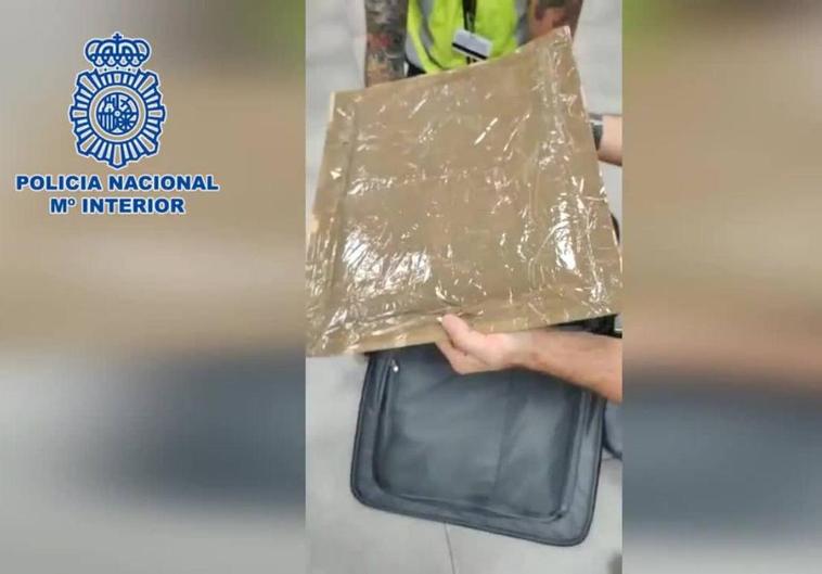 Detienen a seis 'muleros' que intentaron introducir droga en Canarias