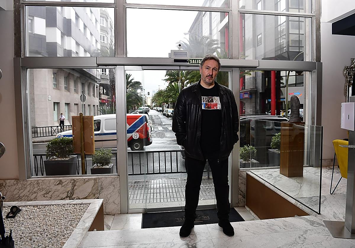 El escritor Carlos Zanón es uno de los participantes en esta 35ª edición de la Feria del Libro.