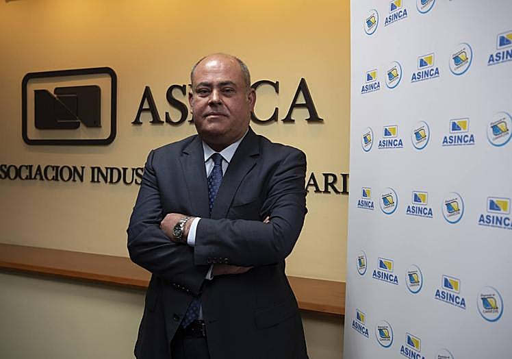 Correa también incide en el Manual de Buenas Prácticas en Sostenibilidad de Asinca.