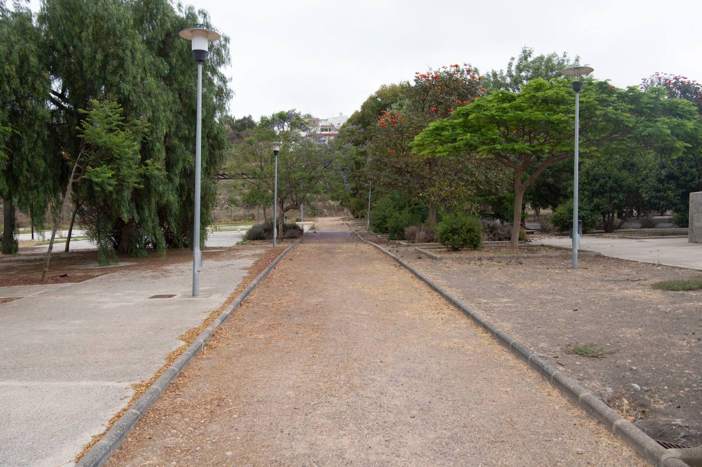 El parque Hoya de Aríñez, en estado ruinoso