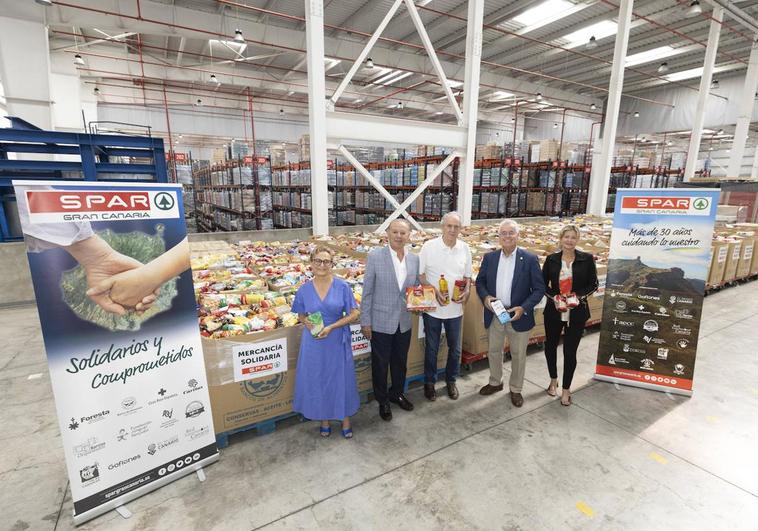 SPAR Gran Canaria recoge 31 toneladas de productos a favor del banco de alimentos