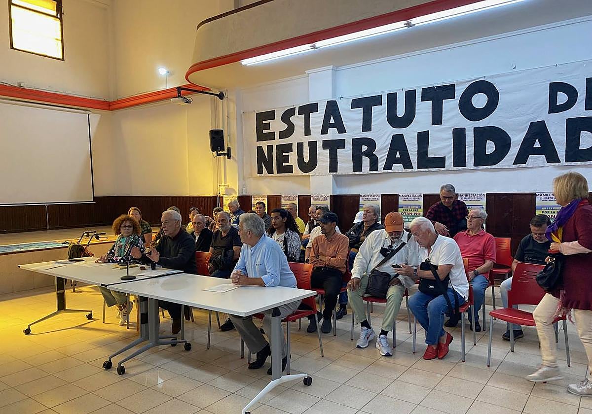 Imagen de archivo de colectivos que reclaman que Canarias sea plataforma de paz.