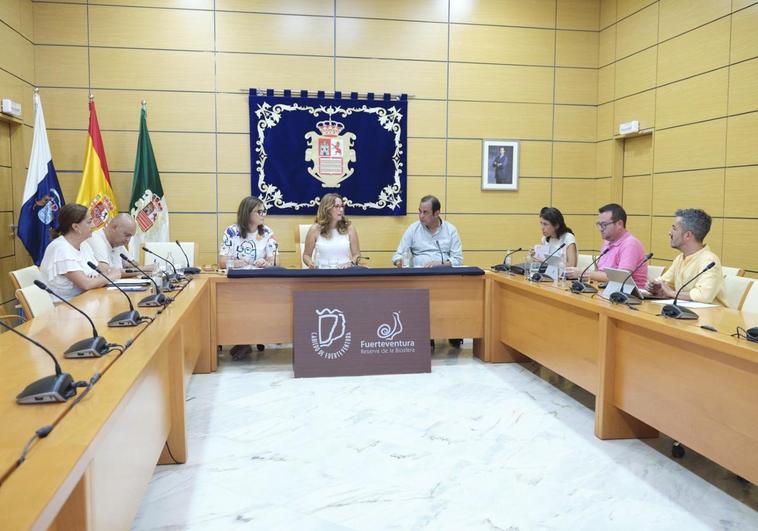 El consejo de gobierno recupera, por fin, el quórum de ocho miembros