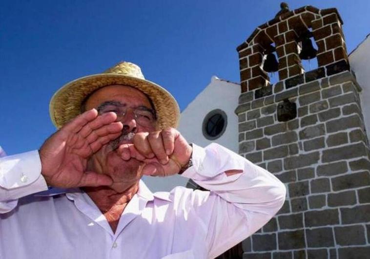 ¿Qué relación hay entre el silbo gomero y el lenguaje silbado bereber del Atlas?