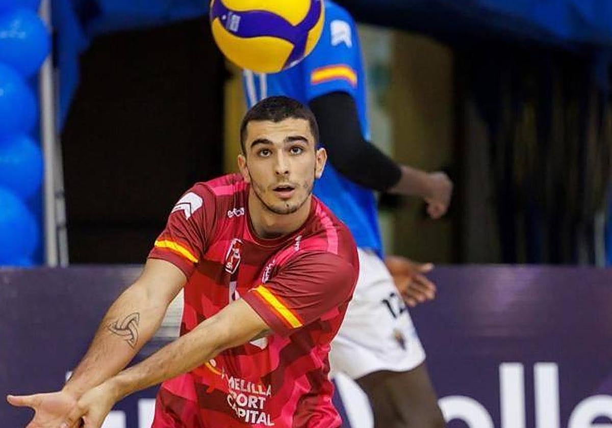 Larrañaga, en su etapa en el Melilla.